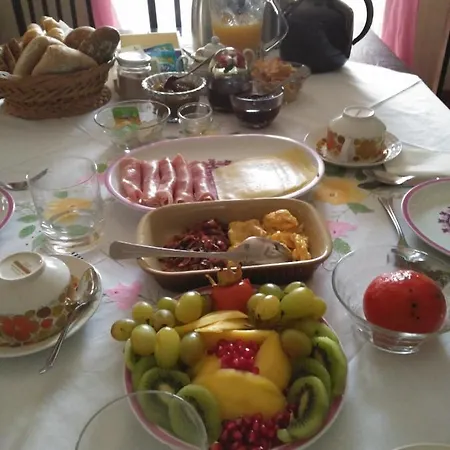Quinta Nova Do Almeida Frühstückspension