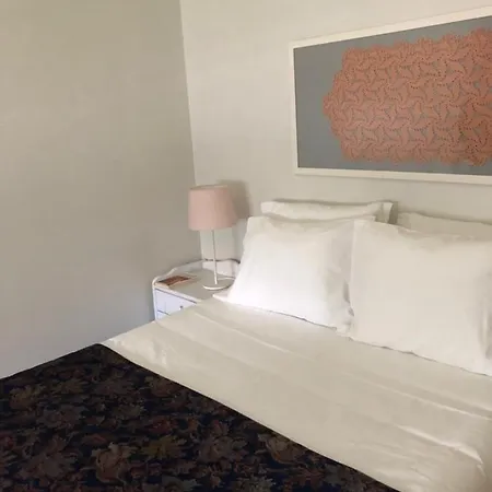 Alojamento de Acomodação e Pequeno-almoço Quinta Nova Do Almeida 3*