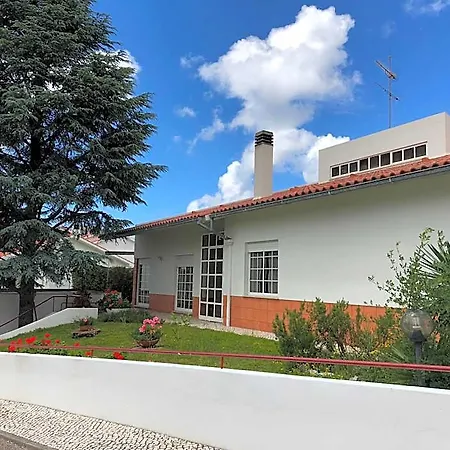 Quinta Nova Do Almeida Frühstückspension 3*